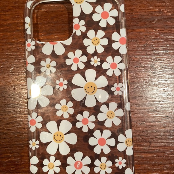 iPhone 12/ 12 Pro Smiley case - Picture 2 of 5